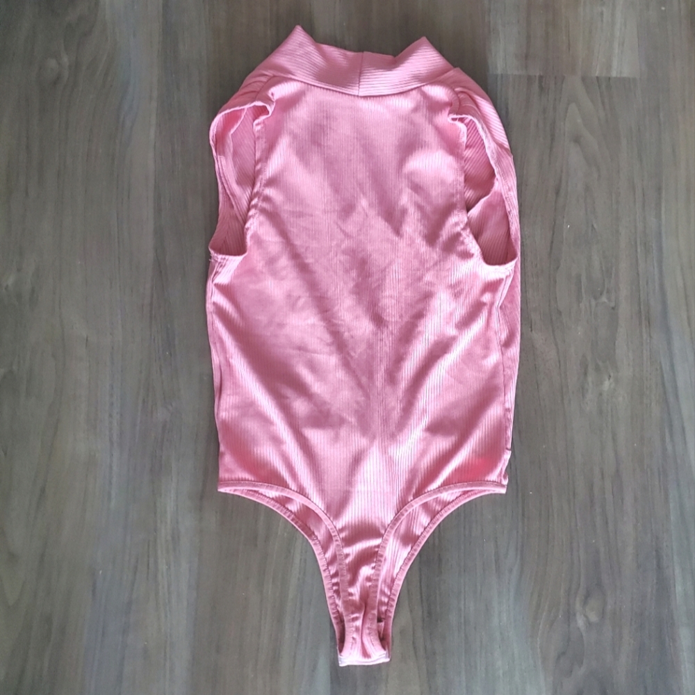 DUSTY ROSE Bodysuit - Picture 11 of 12